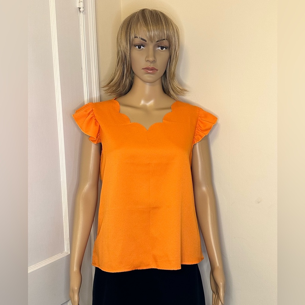 NWOT - SHEIN Orange  V-neck  Top - Size L